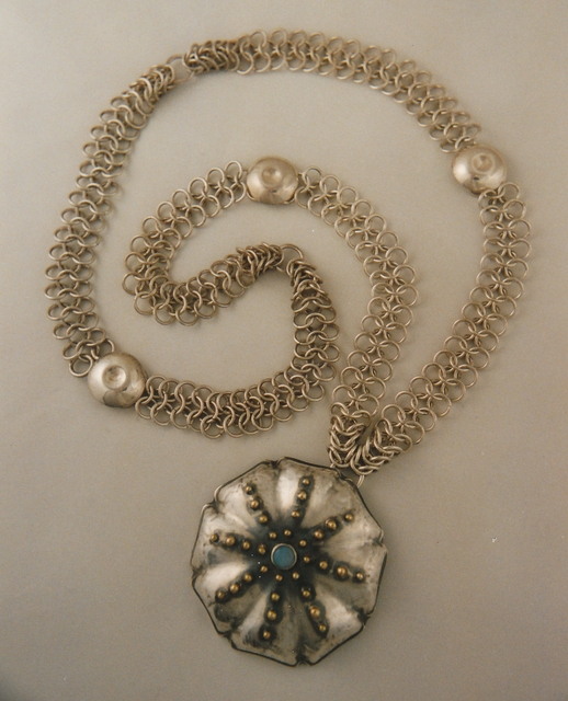 sea_urchin_necklace